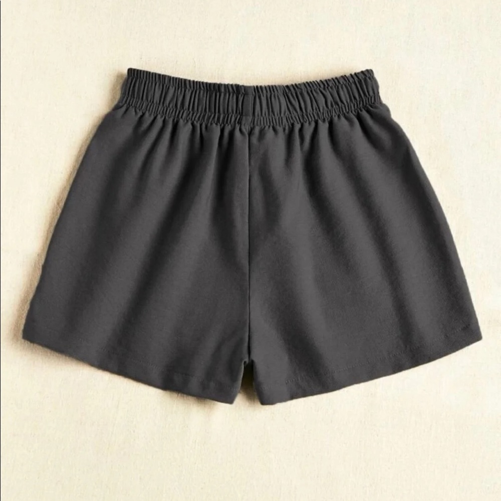 Drawstring shorts - Picture 2 of 3
